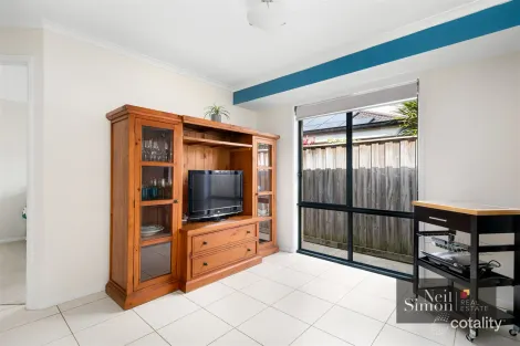 Property photo of 5 Garden Way Tanilba Bay NSW 2319