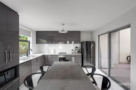 Property photo of 2 Eyre Lane Lightsview SA 5085