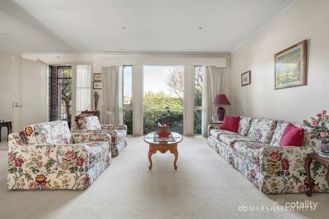 Property photo of 2/272 Orrong Road Caulfield North VIC 3161