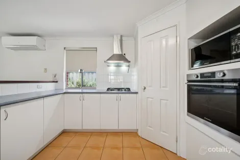 Property photo of 7 Warrior Pass Bertram WA 6167