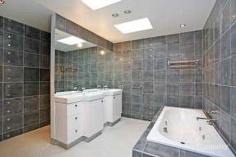 Property photo of 43 Ocean Road Lorne VIC 3232