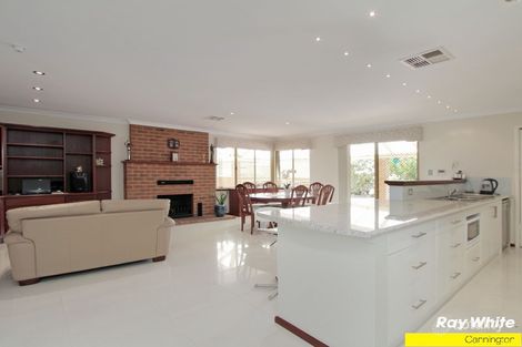 Property photo of 6 Farrawa Close Cannington WA 6107