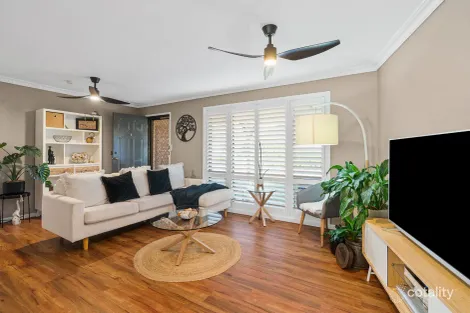 Property photo of 1/6 Waroo Place Bomaderry NSW 2541