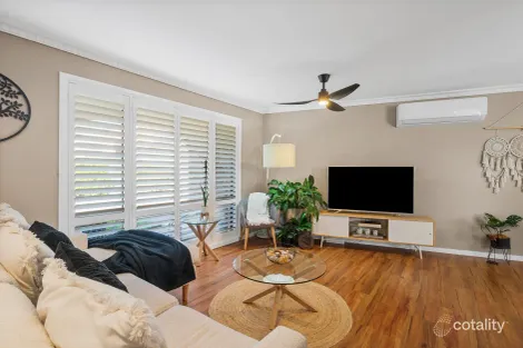 Property photo of 1/6 Waroo Place Bomaderry NSW 2541
