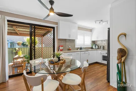Property photo of 1/6 Waroo Place Bomaderry NSW 2541