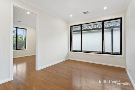 Property photo of 74 Castleton Road Viewbank VIC 3084
