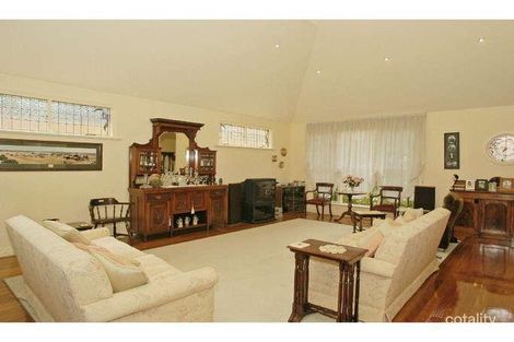 Property photo of 86 Athelstan Road Camberwell VIC 3124