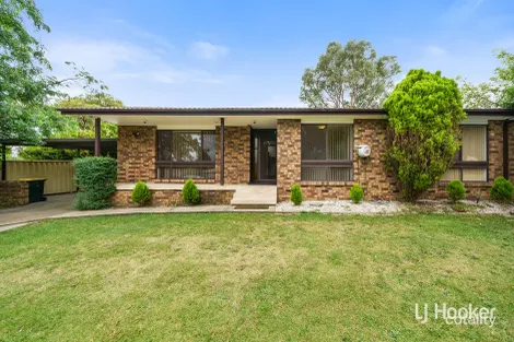 Property photo of 17 Cuscaden Crescent Florey ACT 2615