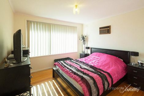 Property photo of 11 Allawah Close Keysborough VIC 3173