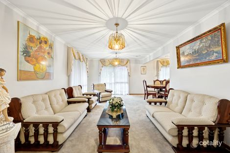 Property photo of 18 Nurten Parade Aspendale Gardens VIC 3195