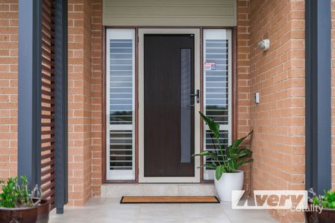 Property photo of 16 Discovery Drive Fletcher NSW 2287