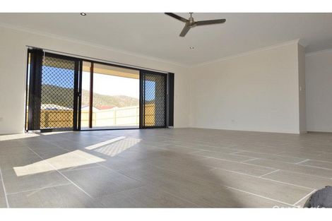 Property photo of 2/1 Graduate Parade Norman Gardens QLD 4701