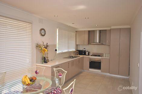 Property photo of 25 Upton Crescent Narre Warren VIC 3805
