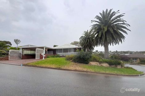 Property photo of 1 Falcon Court Hallett Cove SA 5158