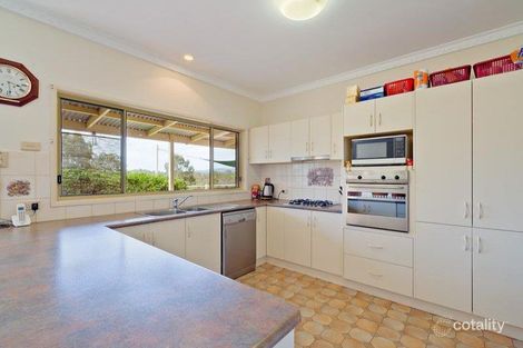 Property photo of 4 Scott Court Campbells Creek VIC 3451