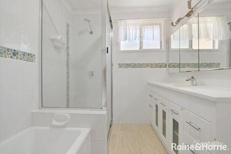 Property photo of 2 Berrigan Court Kin Kora QLD 4680