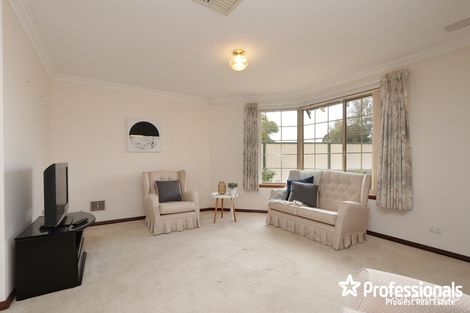 Property photo of 16 Riverview Rise Wilson WA 6107