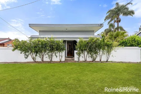 169 Parkes St, Helensburgh, NSW 2508