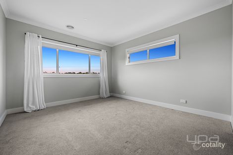 Property photo of 29 Ramsay Crescent Darley VIC 3340