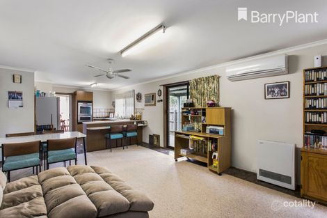 Property photo of 2 Adele Close Narre Warren VIC 3805