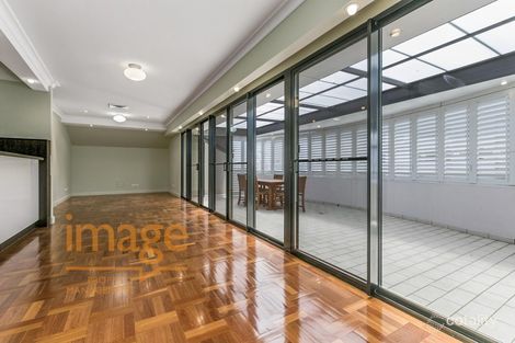 Property photo of 9/29 Riverview Terrace Indooroopilly QLD 4068