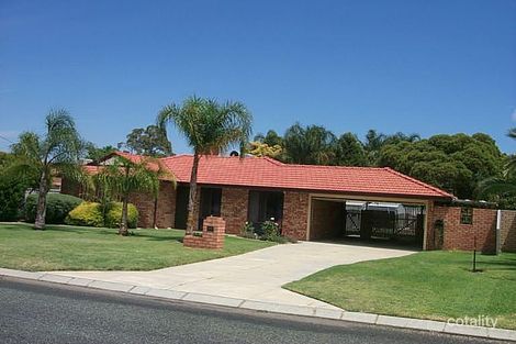 17 Plover Rd, High Wycombe, WA 6057