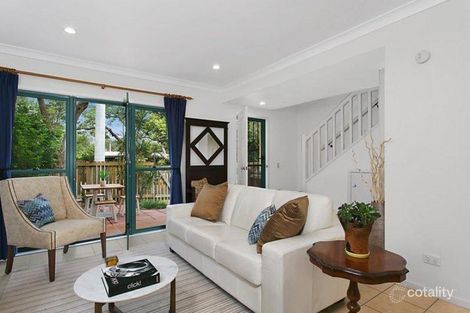 47 Dovercourt Rd, Toowong, QLD 4066
