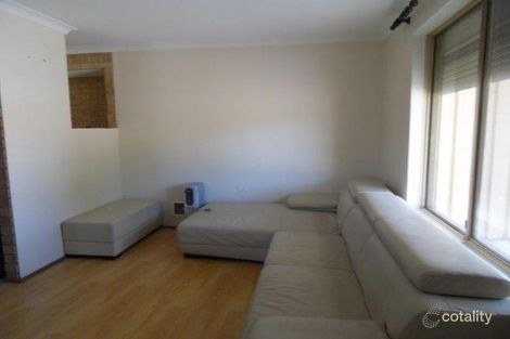 Property photo of 2 Snowdrop Retreat Mirrabooka WA 6061