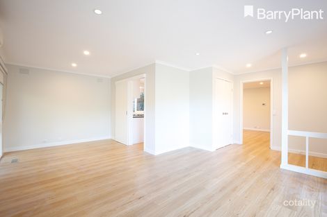 Property photo of 103 Raphael Crescent Frankston VIC 3199