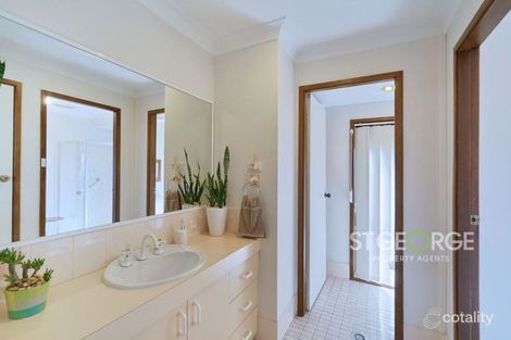 Property photo of 46 Romeo Crescent Rosemeadow NSW 2560