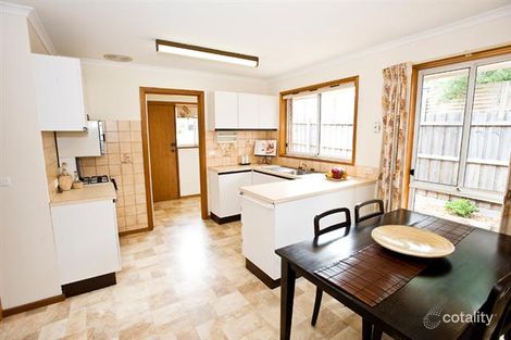 Property photo of 4/124 Hoffmans Road Essendon VIC 3040