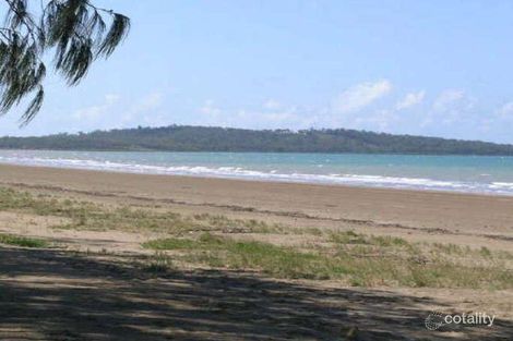 Property photo of 10 Crescent Street Armstrong Beach QLD 4737