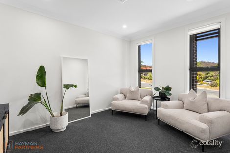 Property photo of 19 Werribee Crescent Farrer ACT 2607