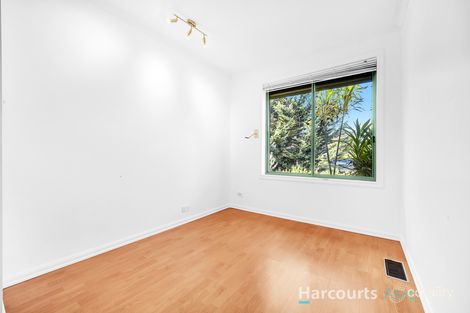 Property photo of 21 Sweet Gum Avenue Narre Warren VIC 3805