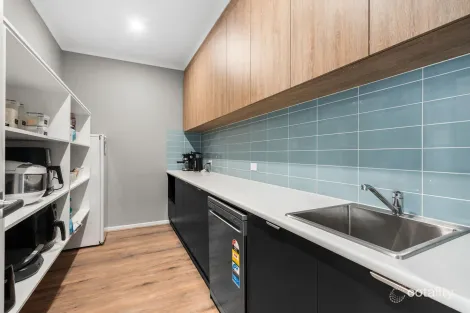 Property photo of 19 Esquire Circuit Roseworthy SA 5371