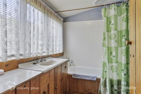 76 Castle Forbes Rd, Castle Forbes Bay, TAS 7116