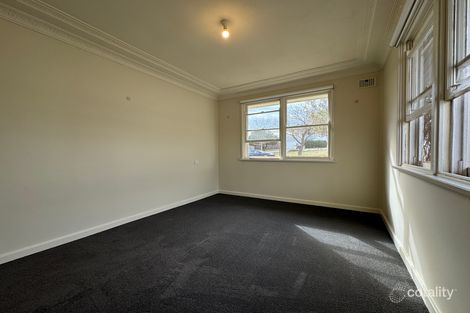 Property photo of 8 Brock Street Young NSW 2594