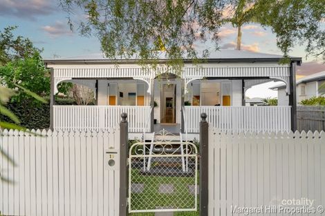 Property photo of 19 Leigh Street West End QLD 4810