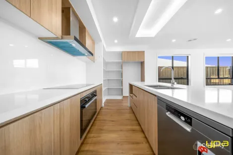 Property photo of 6A Longwarry Road Drouin VIC 3818