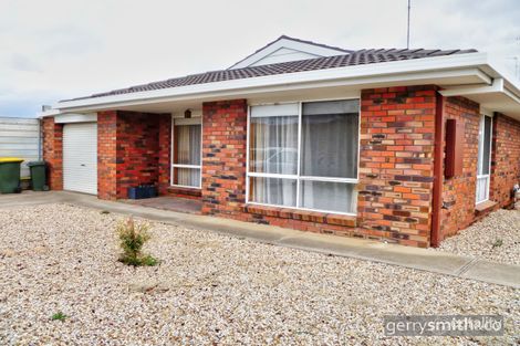 Property photo of 2/10 Gleed Street Horsham VIC 3400