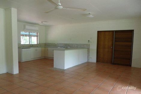 Property photo of 3 Butler Road Bingil Bay QLD 4852