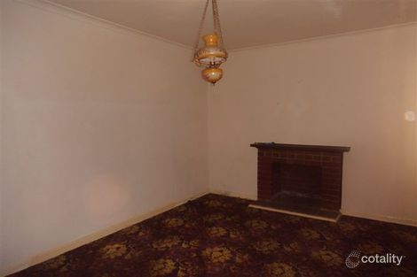 Property photo of 34 Barnsley Street Queens Park WA 6107