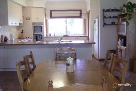 Property photo of 168-170 Bank Street Howlong NSW 2643