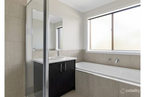 Property photo of 22A Higgins Court Bacchus Marsh VIC 3340