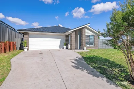Property photo of 2 Howard Street Cliftleigh NSW 2321