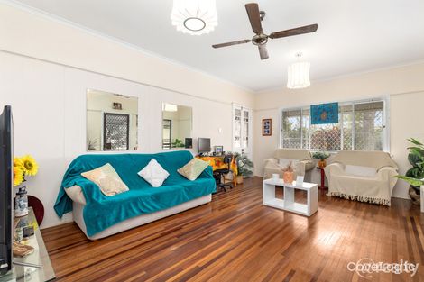 Property photo of 35 East Street Scarness QLD 4655