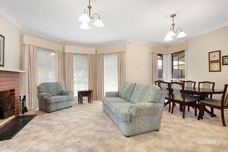 Property photo of 27 Windsor Crescent Mont Albert VIC 3127