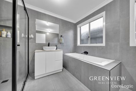 Property photo of 6 Islington Avenue Cranbourne North VIC 3977