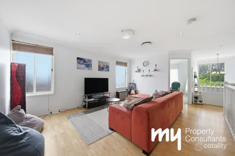 Property photo of 4 Pincombe Crescent Harrington Park NSW 2567