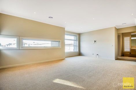 27 Maddock St, Point Cook, VIC 3030